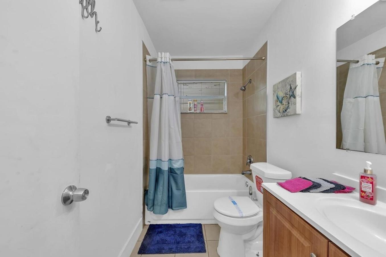 2 Bedroom House Minutes From Beach And Casino Db1 Dania Beach Exteriör bild